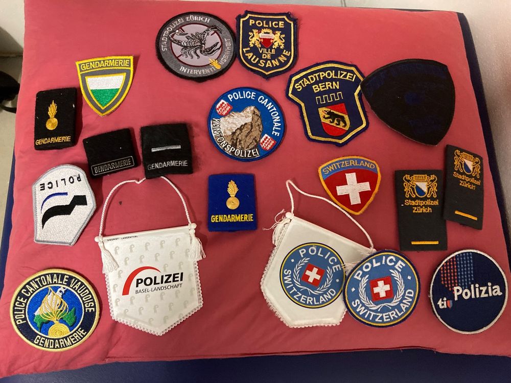 Badge polizia Svizzera Kaufen auf Ricardo