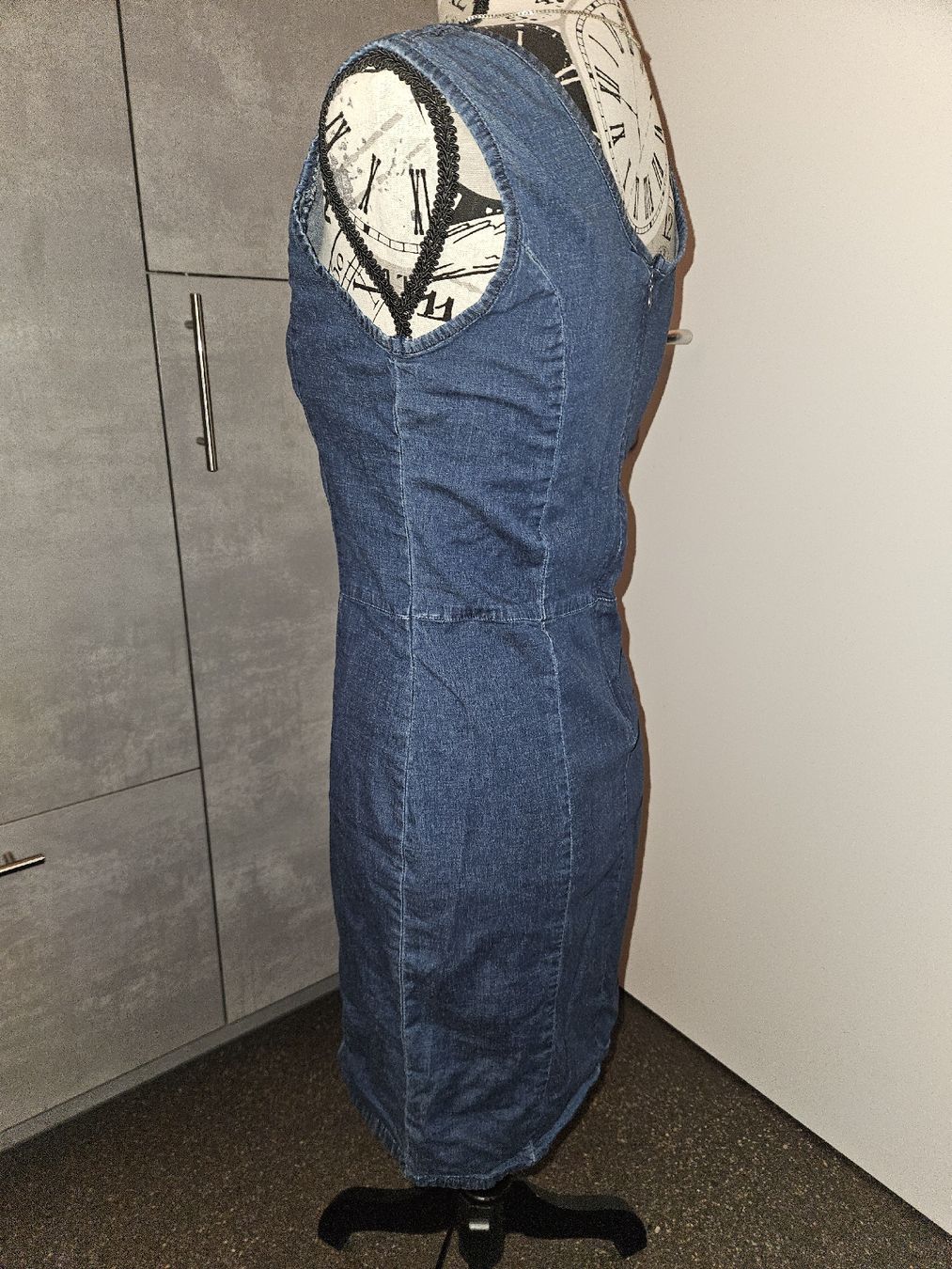 Vestiti: Chicorée Jeans Kleid Gr. S, Dunkelblau – Usato da Anwil venduto da tamoos 1