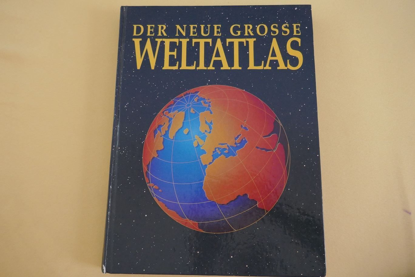Bücher: Der neue grosse Weltatlas – Gebraucht aus Horgen von Feli39