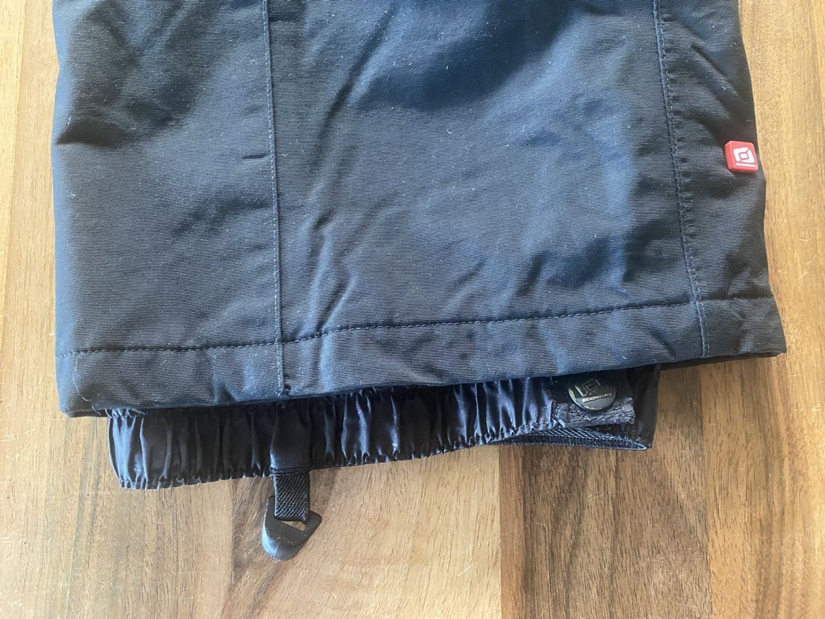 Pantaloni: Skihose Belowzero Grösse 152 Kinder Snowboardhose schwarz – Usato da Horw venduto da dreamsofacid 1