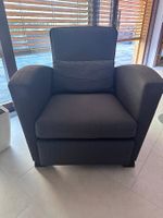 Sessel dunkelgrau mit Kissen guter Zustand