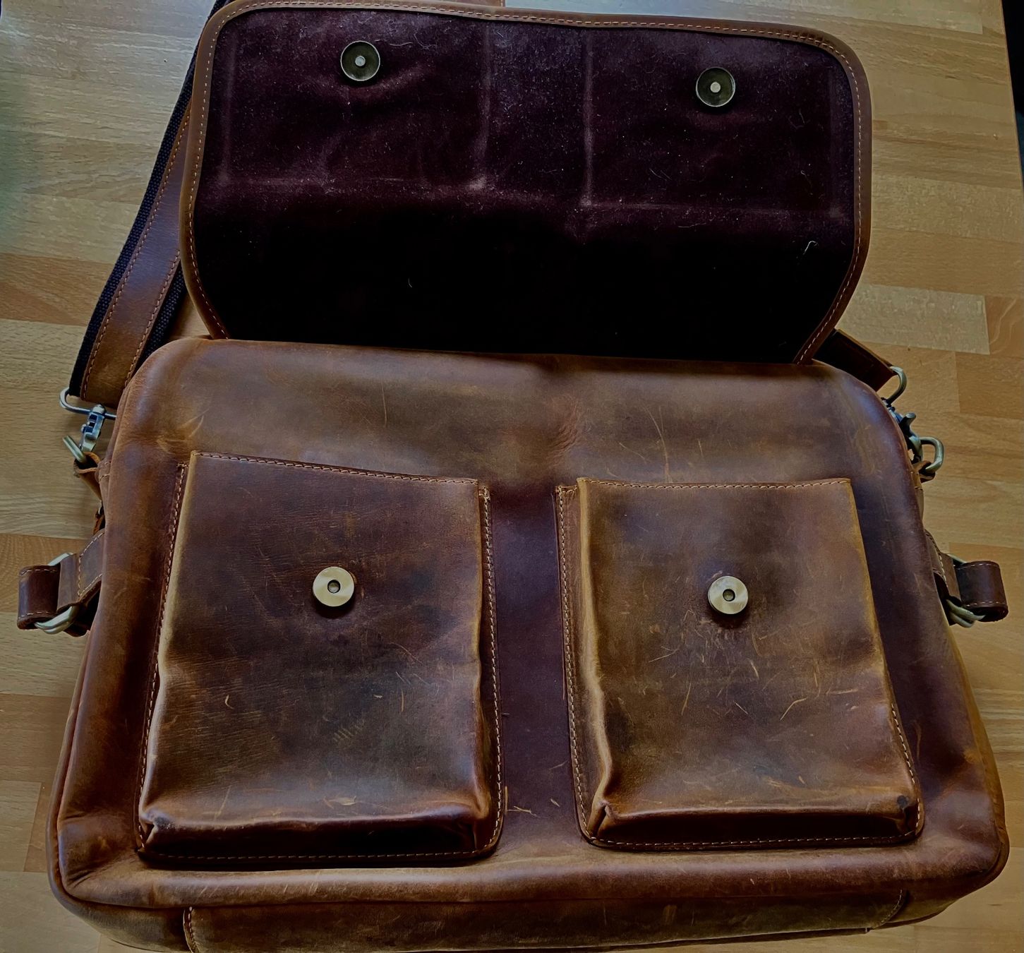 Borse: Super Herren Messenger Bag, Echtleder Vintage – Usato da Olten venduto da Dickbrave 5