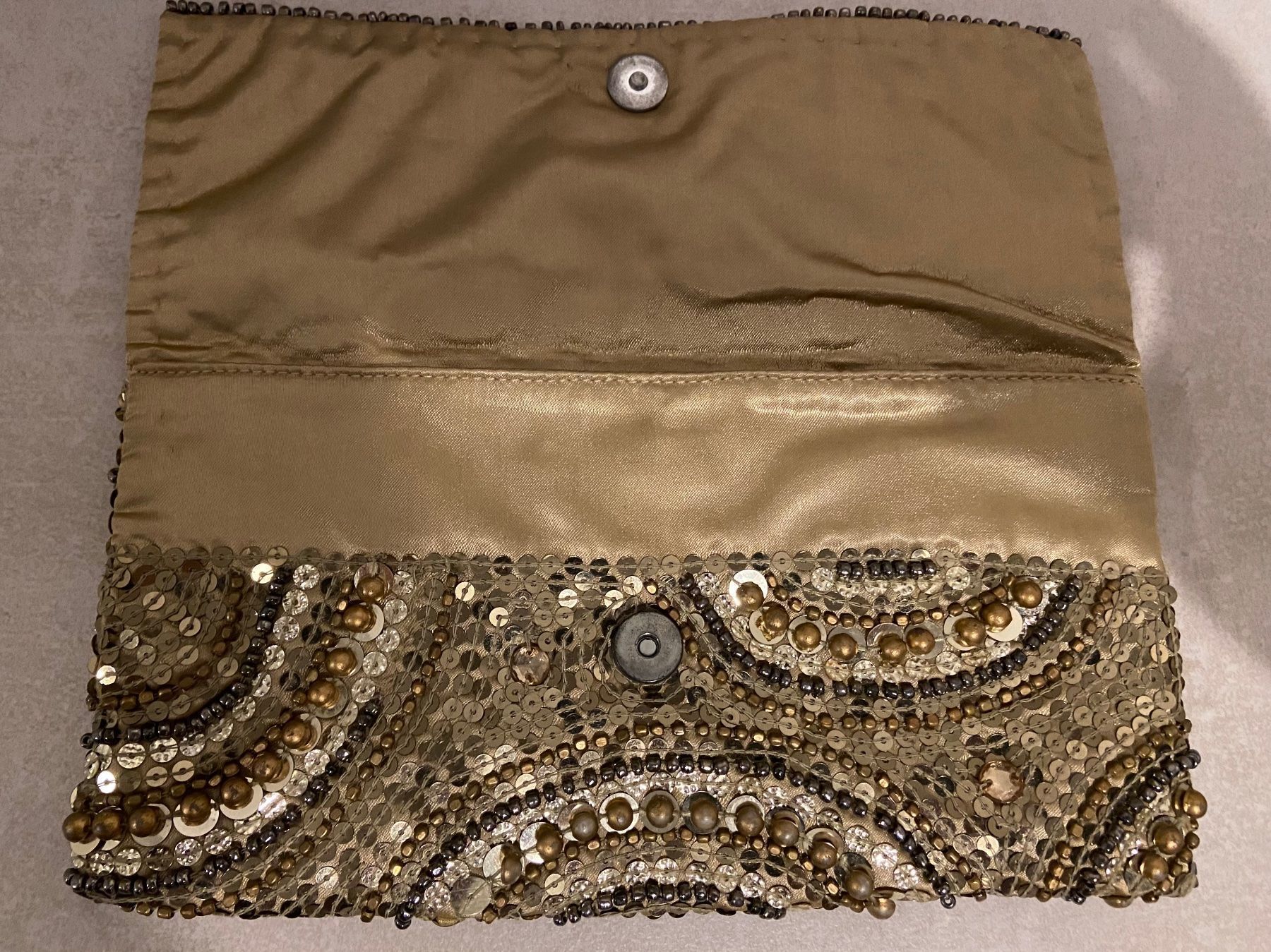 Borse da donna: Borsa pochette – Usato da Corteglia venduto da Doubleu-09 1