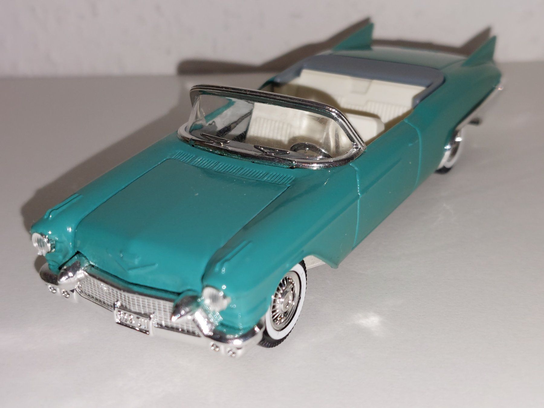 Solido Modellini d'auto: Cadillac Eldorado Biarritz 1957 1:43 Solido – Usato da Diegten venduto da isetta590