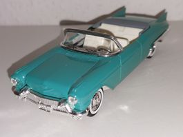 Cadillac Eldorado Biarritz 1957 1:43 Solido