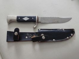 Hubertus Pfadfindermesser mit Sägezahnung und Lederscheide