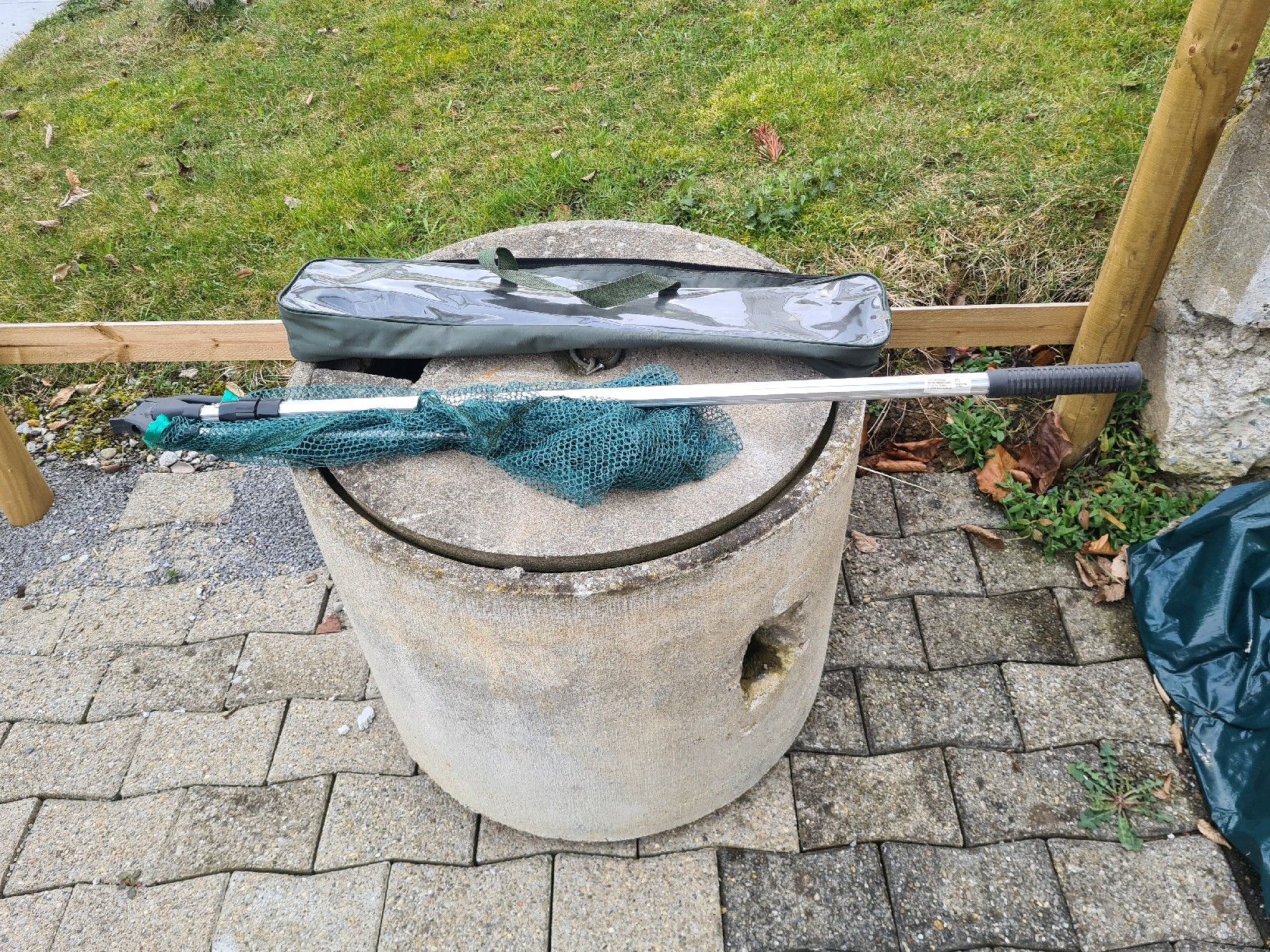 Supporti a parete: Fischernetz, Kescher, Angelfeumer – Usato da Waldkirch venduto da Hypertenuse 3