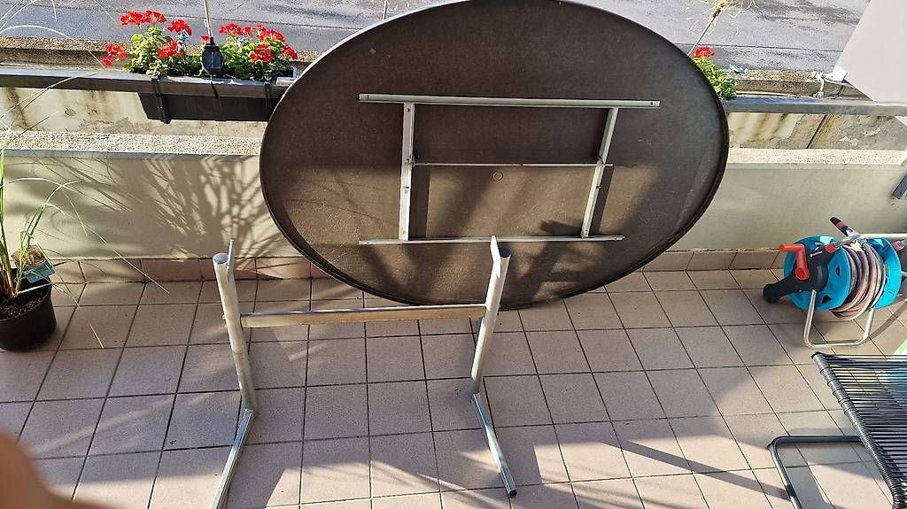 Tavoli: Massiver Gartentisch – Usato da Steffisburg venduto da HauSeries 4