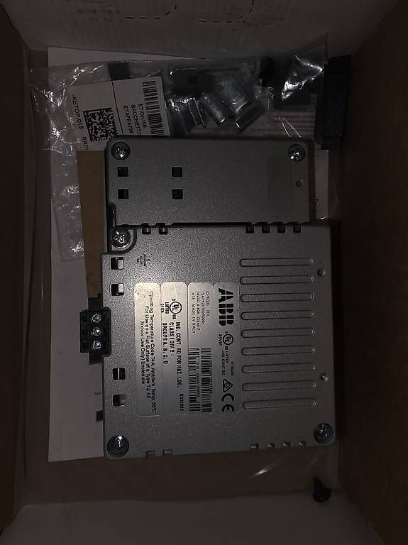 ABB Componenti elettronici: ABB CP620 HMI Touch Panel - 1SAP520100R0001 – Usato da Gelterkinden venduto da patriks4 3
