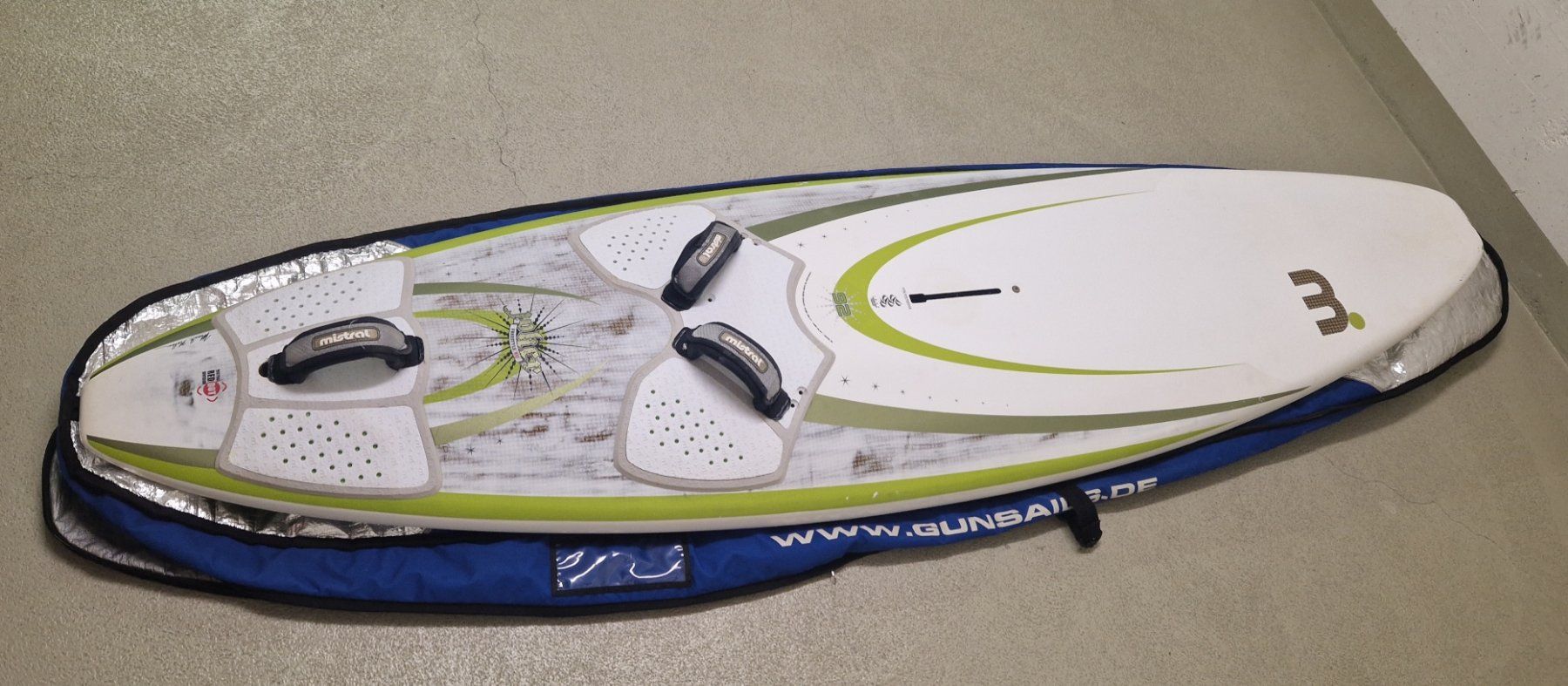 Tavole da surf e di nuoto: Surfboard Mistral Joker – Usato da Stans venduto da Stockema