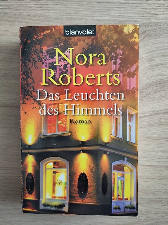 Libri: Nora Roberts - Das Leuchten des Himmels – Usato da Rorschacherberg venduto da c_v_nh92