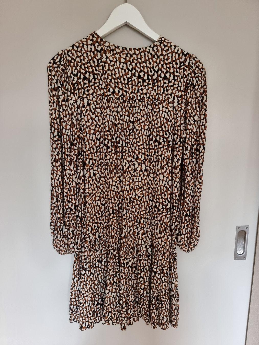 Vestiti: Kleid von Mango zu verkaufen. – Usato da Rheinau venduto da JulianeB 1