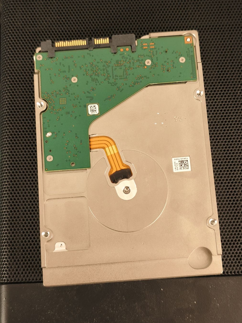 Seagate Dischi rigidi: 10TB Ironwolf HDD – Difettoso da Dielsdorf venduto da LukeyDukey 1
