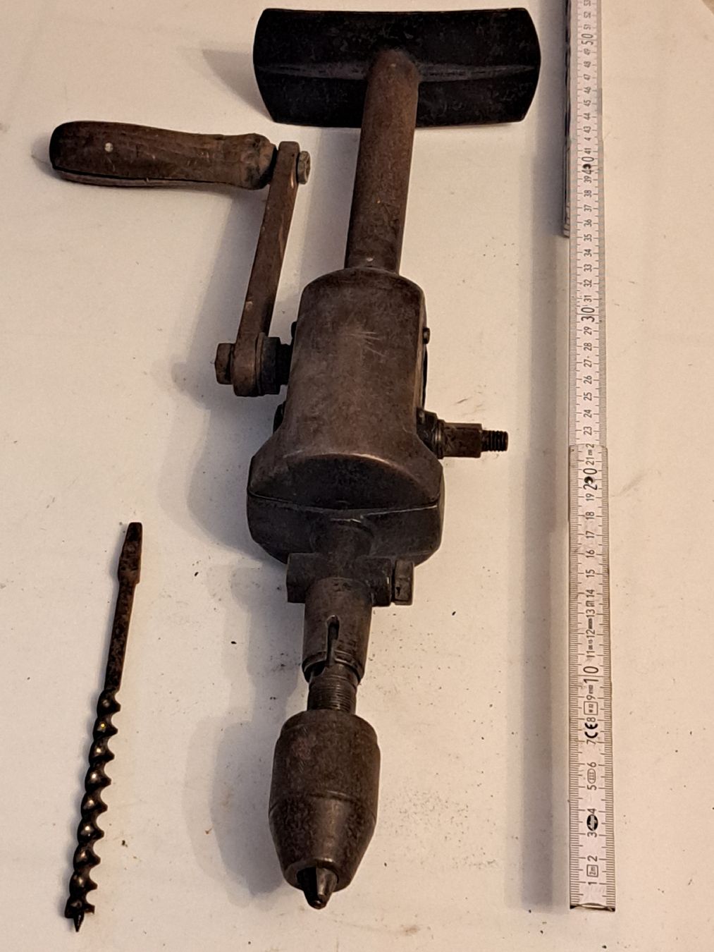 Trapani: Antike Handbohr Maschiene – Usato da Wettingen venduto da ML03 2