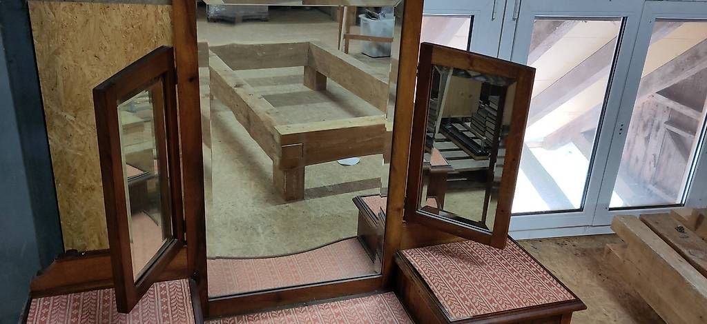 Tavoli da trucco: antikes Schminktischli – Usato da Langnau b. Reiden venduto da Renegade932 4