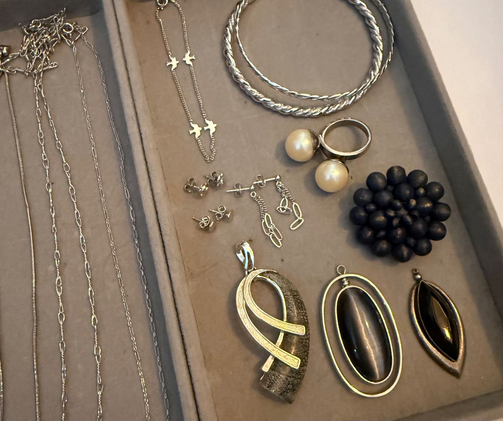 Autres bijoux: Modeschmuck-Konvolut, silber (16) – D'occasion à Dachsen par Lor_sch 2