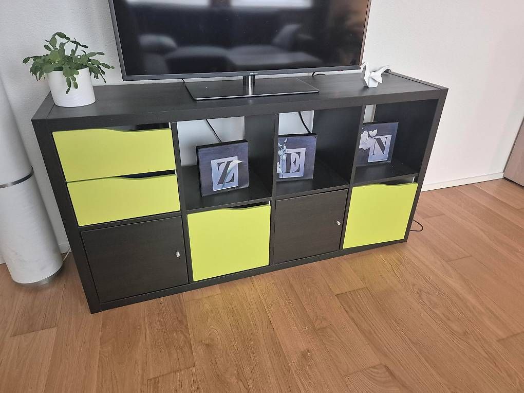 Regale: Ikea Kallax Schrank – Gebraucht aus Wallisellen von vio_k9bb