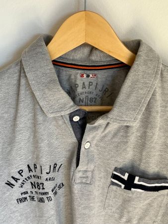 👕 T-Shirt Napapijri Homme XL Gris Clair Excellent État