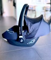 Maxi-Cosi CabrioFix i-Size Babyschale, schwarz
