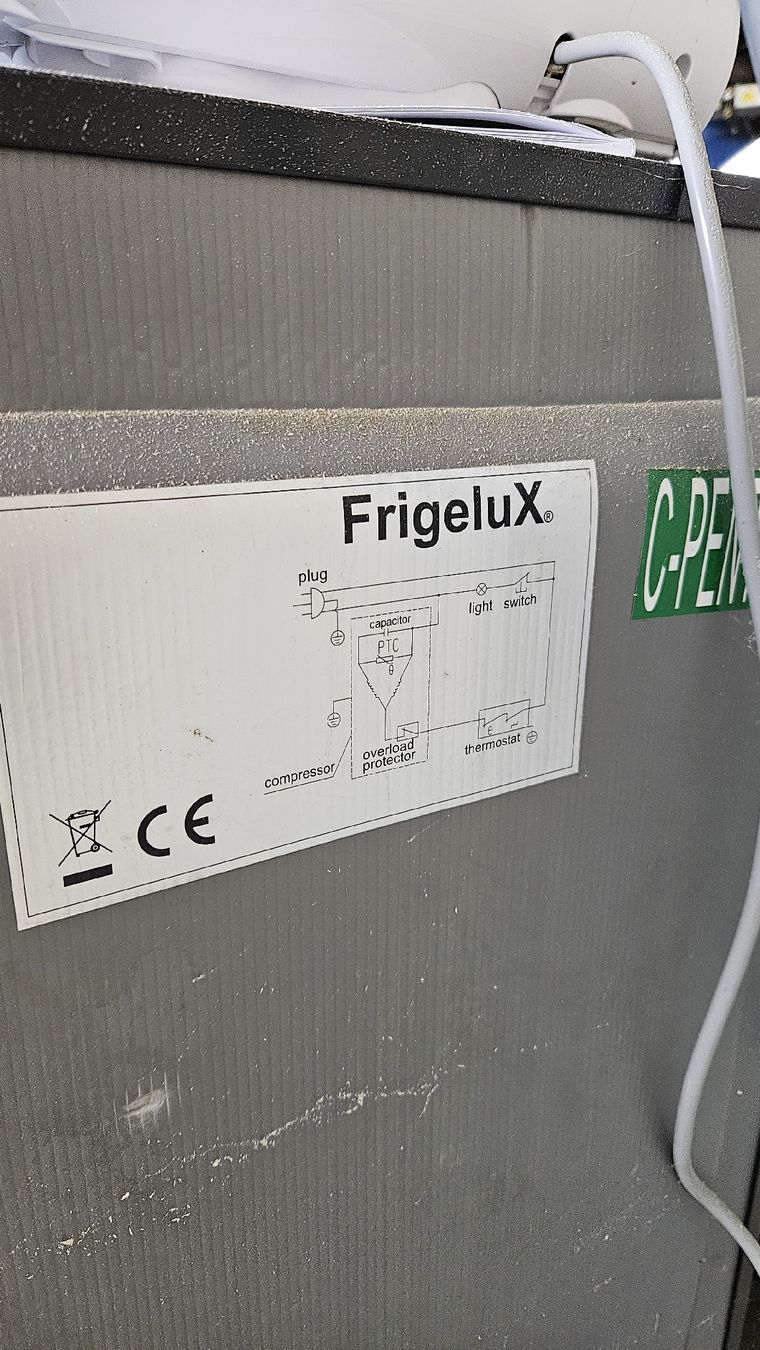 Kühlschrank: Frigelux Kühlschrank mit Gefrierfach – Gebraucht aus Seon von flukastrim 5