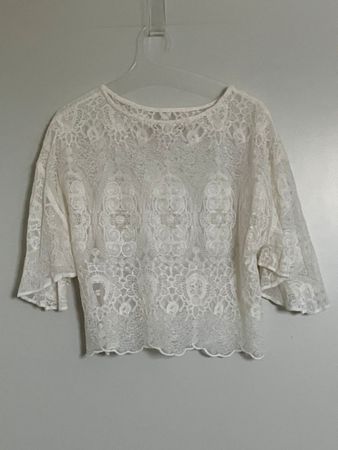 Top Zara Basic en dentelle crème taille S état neuf