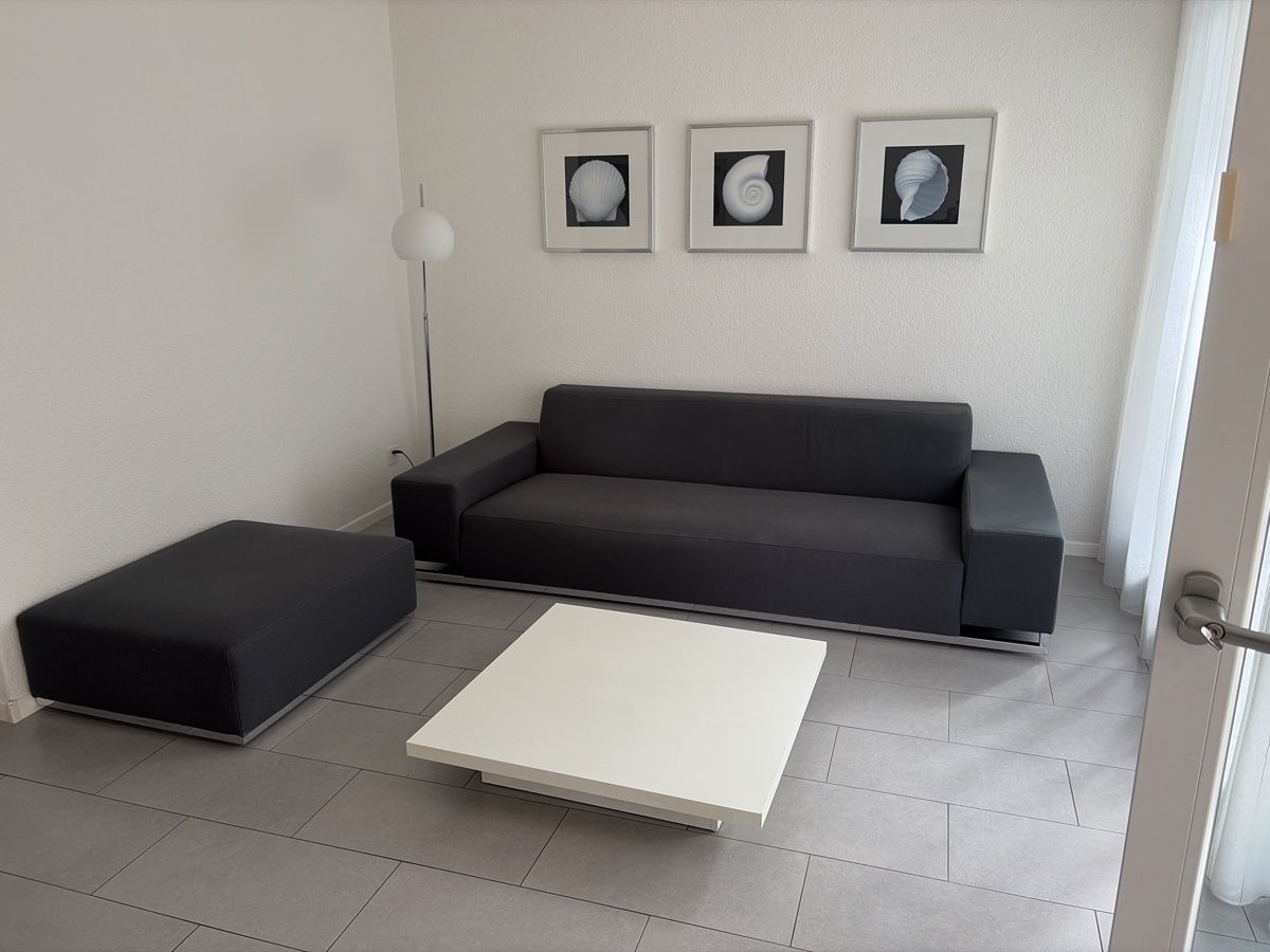 Sofas: INTERIO SOFA GRAU – D'occasion à Ostermundigen par BestPrice_3072 2