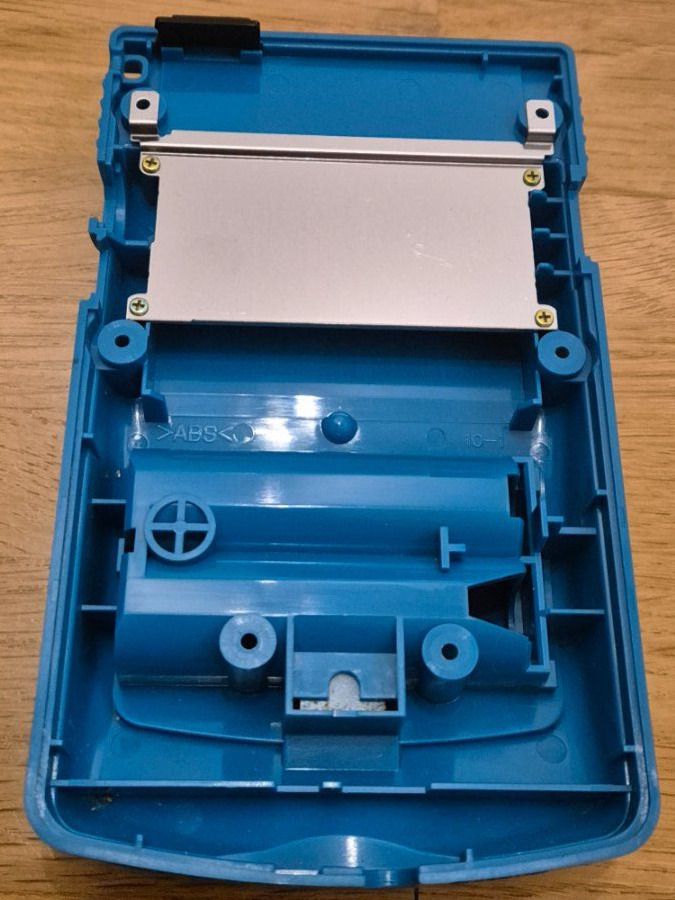 Nintendo Konsolen: Original Gameboy Color Hülle/Shell – Gebraucht aus Küttigen von  4