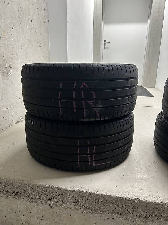 Tutti pezzi di ricambio auto: Satz Pirelli P Zero Sommerreifen (Runflat) – Usato da Magden venduto da FloSiegrist 4