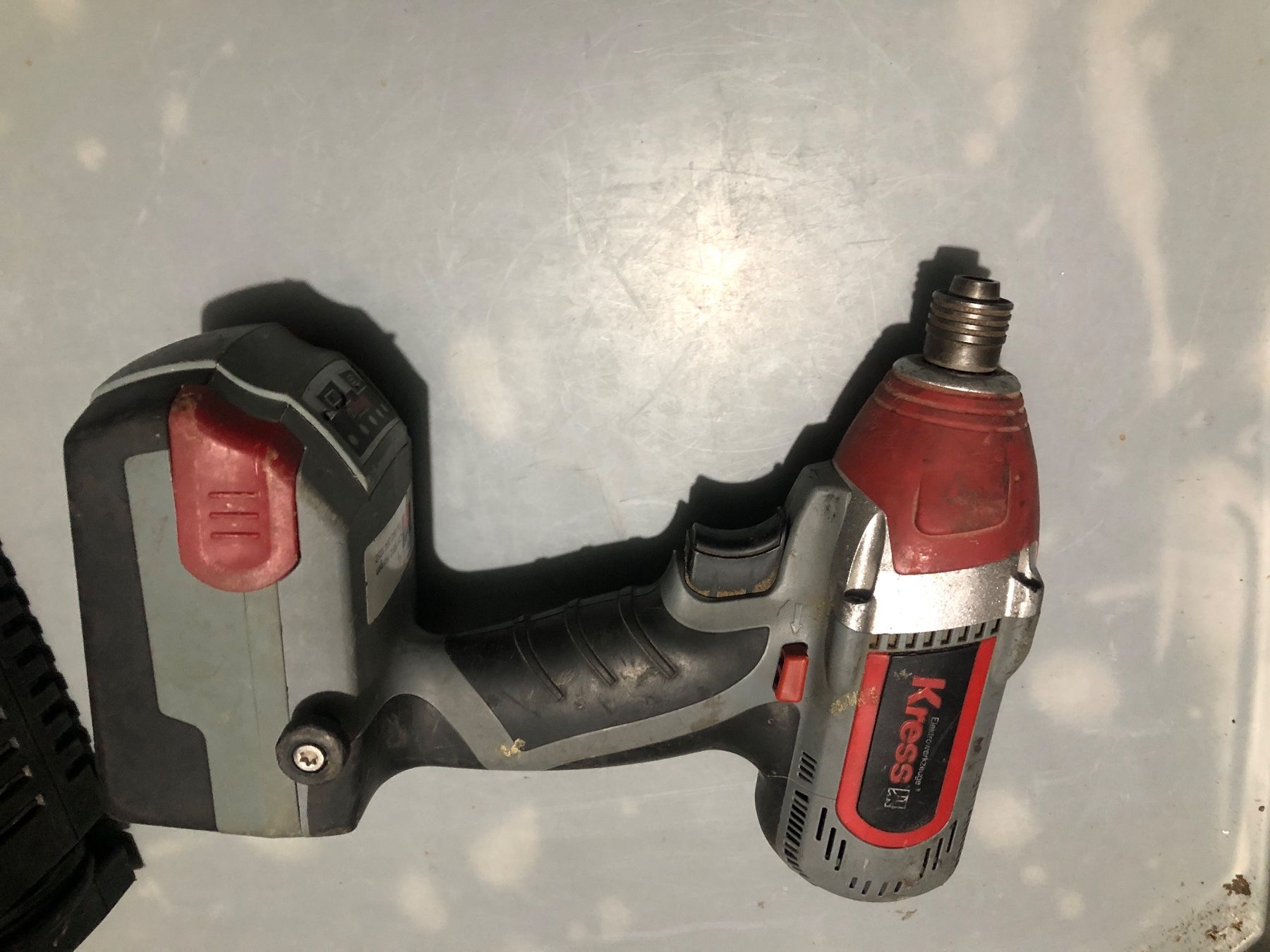 Toutes les machines: Akku Maschine 18v – D'occasion à Biel-Bienne par alos07 3