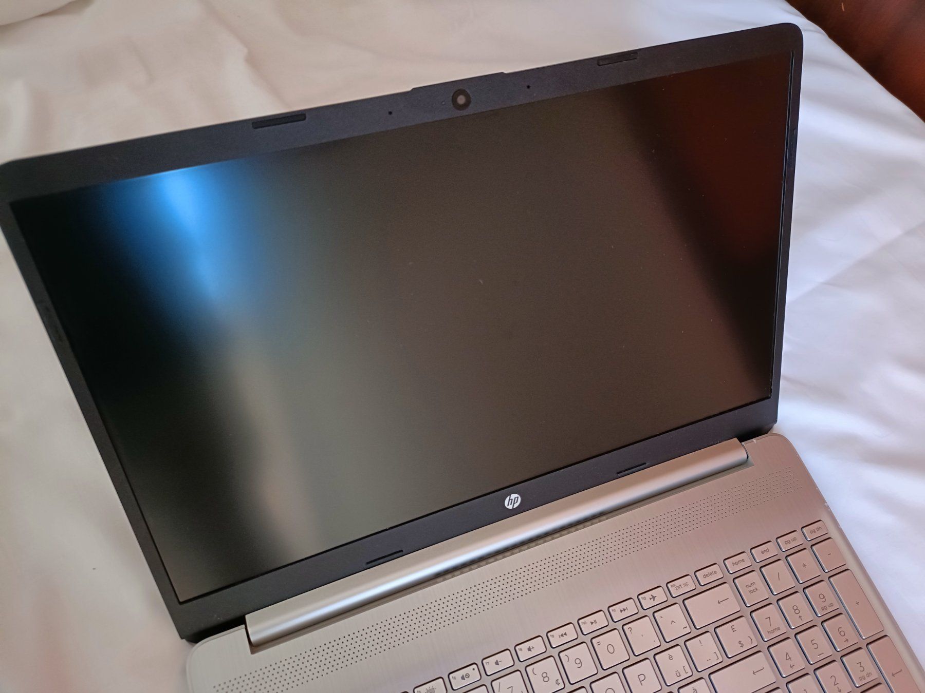Hewlett Packard Notebooks: HP Notebook 15S-EQ1693NZ – Neu (gemäss Beschreibung) aus Veyrier von  2