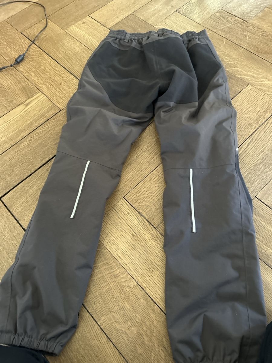 Pantaloni: Regenhose/Outdoorhose 152 – Usato da Winterthur venduto da ARLG2V90 2