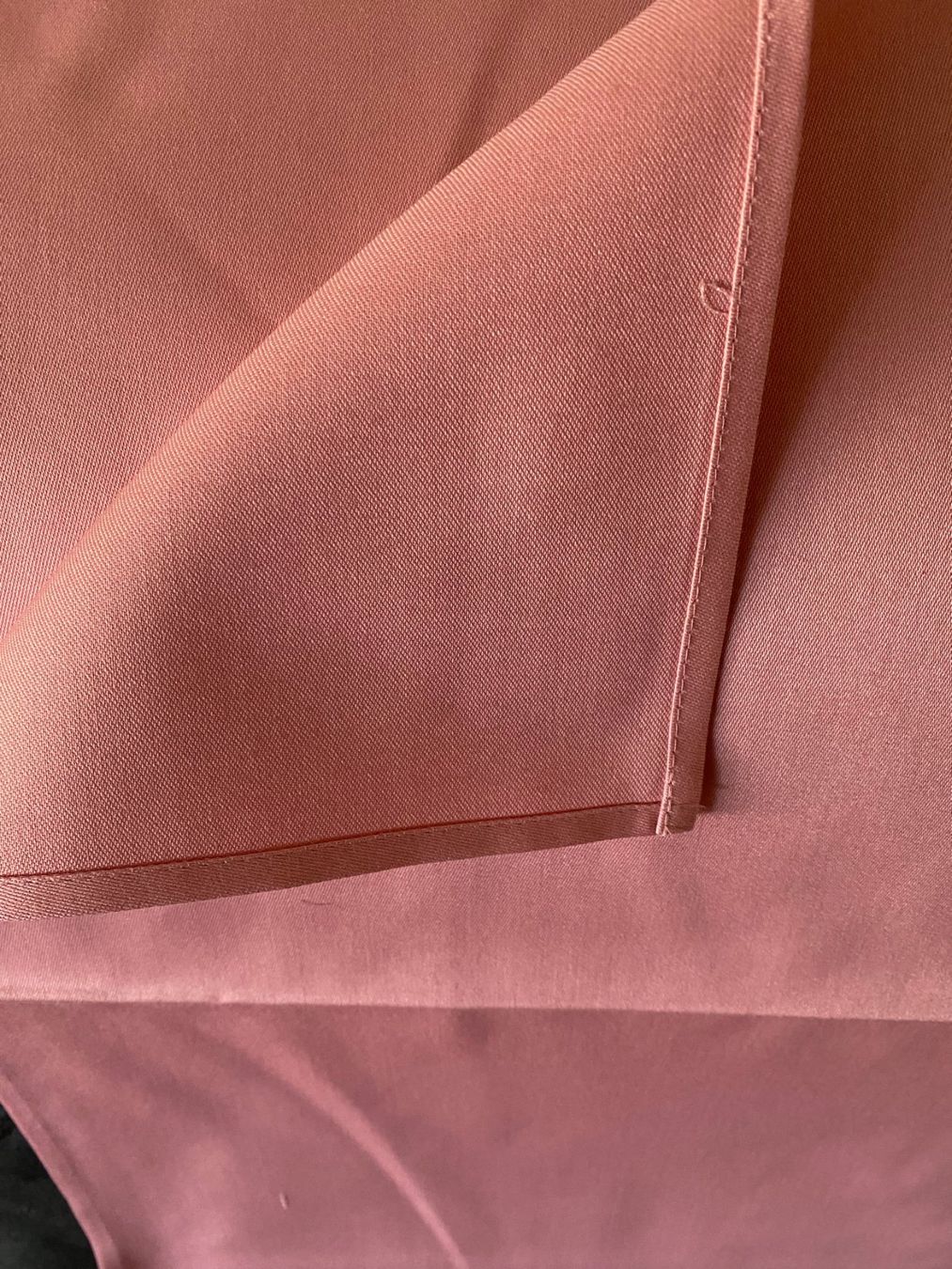 Set di tavolo e panche: 3 Tischset rosa ca 50 x 38 cm – Usato da Allenwinden venduto da Obalu 2