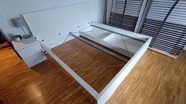 Malm Bett 180x200