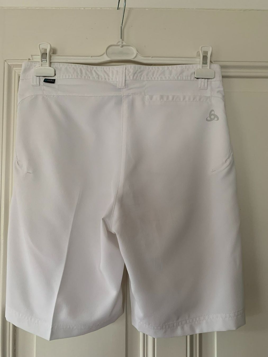 Odlo Hosen: ODLO: Lässige weisse Shorts, 38 – Neu (gemäss Beschreibung) aus Luzern von paulablue 3