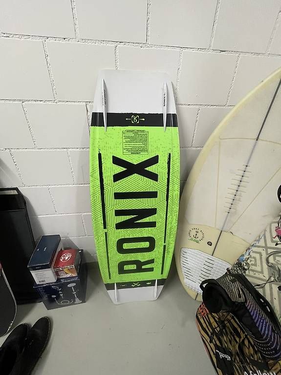 Tavole da surf e di nuoto: Wakeboard (Preis VB) – Usato da Wolfhausen venduto da dom_w 1