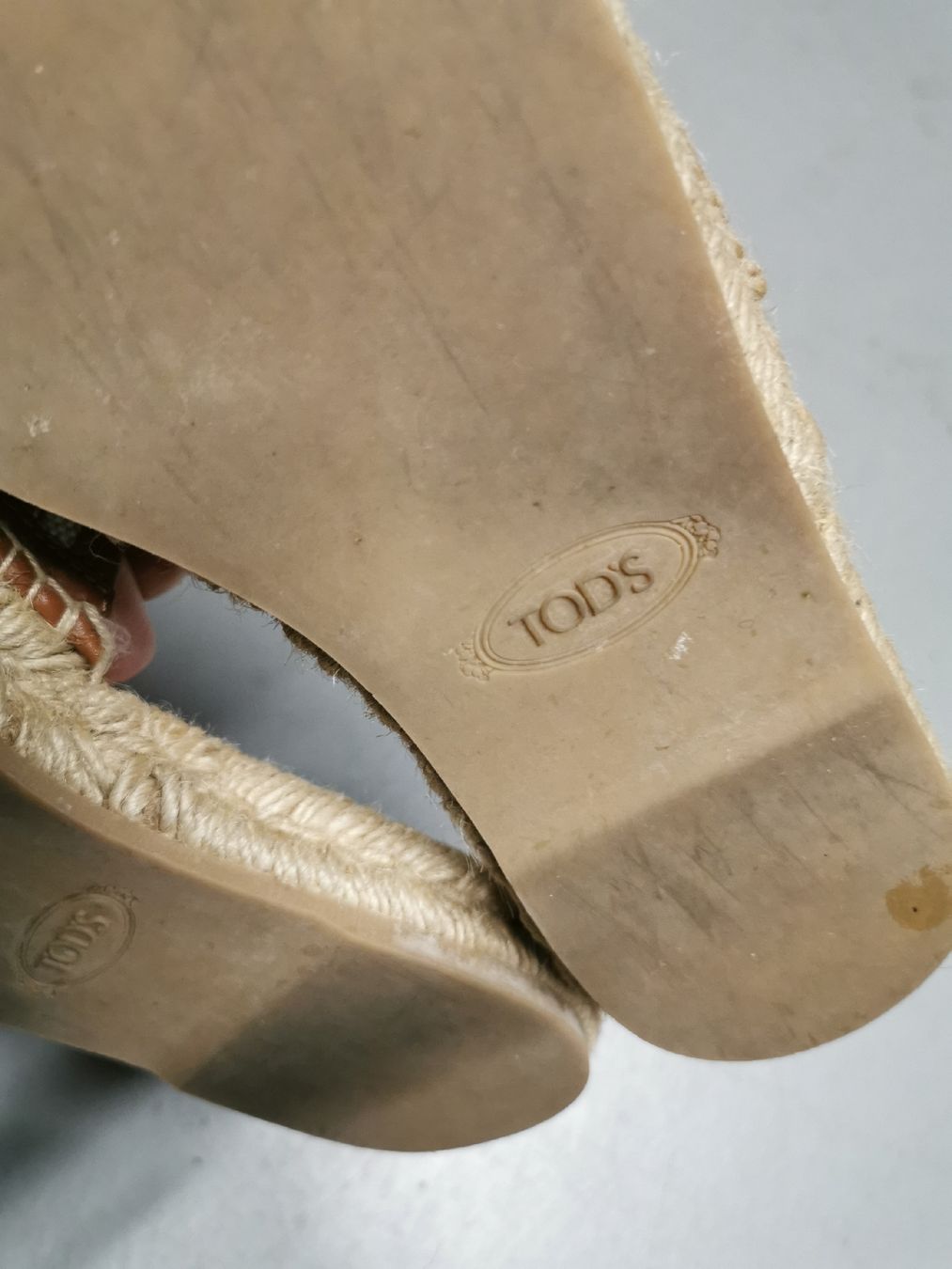 Tod'S Scarpe da donna: Tod's Sandalen gr 36,5 – Usato da Mühlethurnen venduto da GaspAnita 1