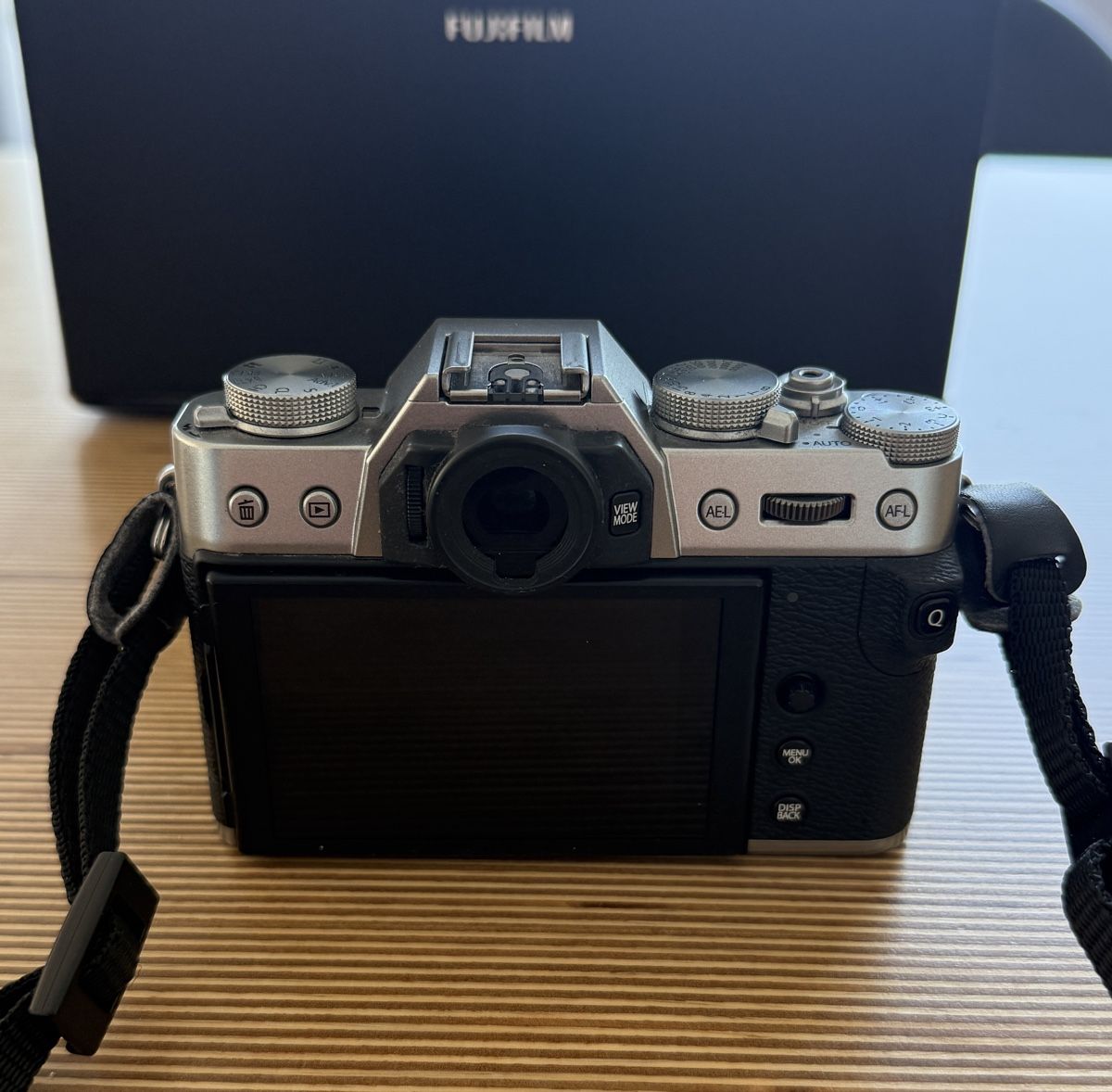 Fujifilm Fotocamera: Fujifilm X-T30 Kamera mit Objektiven  – Usato da Wädenswil venduto da charlysells 3