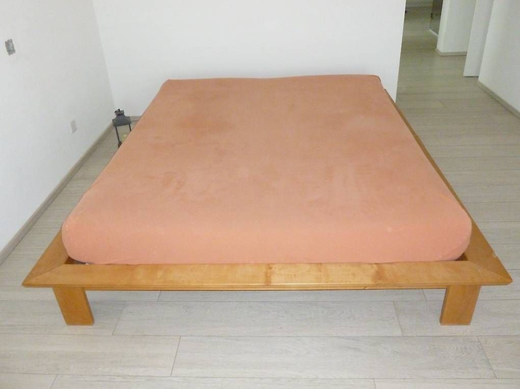 Betten: Sato - Doppelbett Massiv-Holz – Neu und originalverpackt aus Roggwil BE von YapiEric