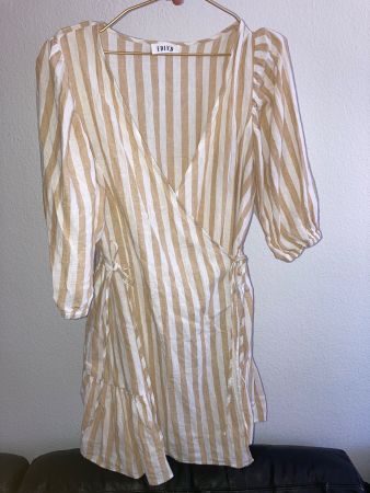 Kurzes Leinen Sommerkleid