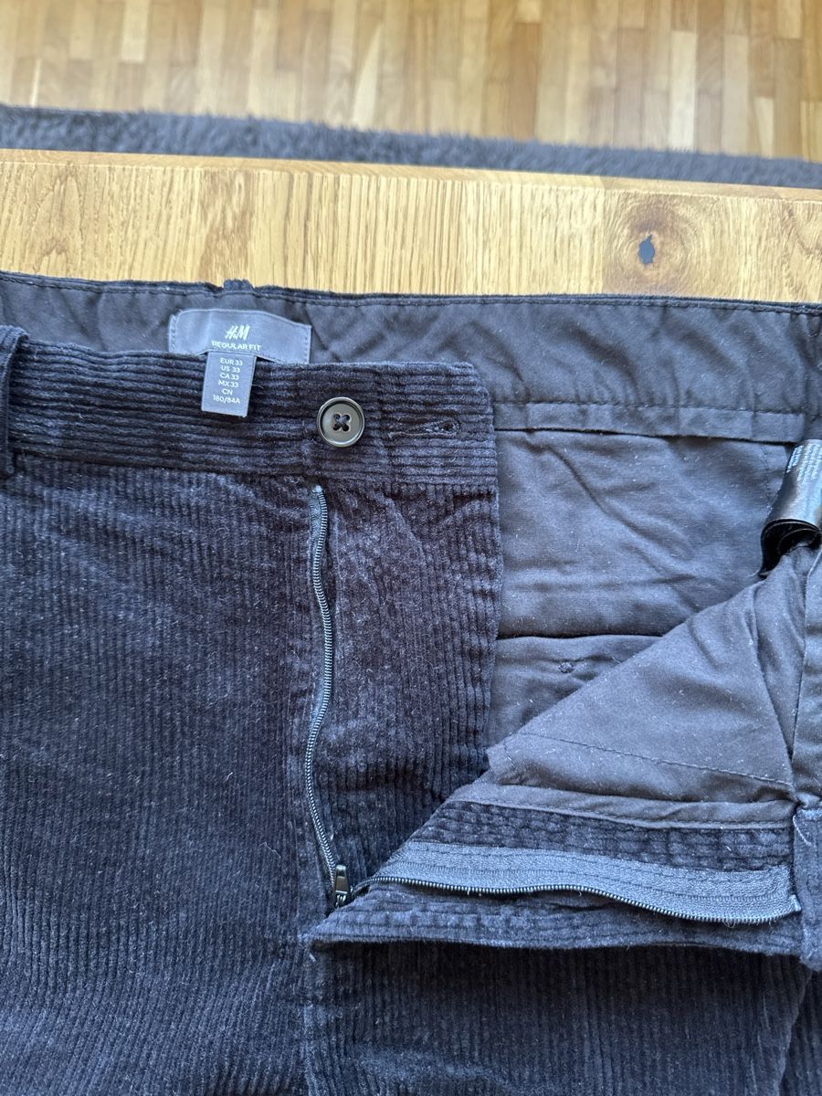 H&M Pantaloni: H&M Cordhose – Usato da Solothurn venduto da roc_656j 2