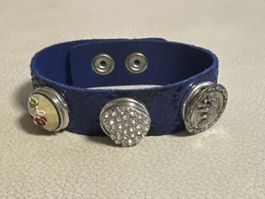 Blaues Druckknopf-Armband inkl. 3 Wechsel-Buttons (Retro)