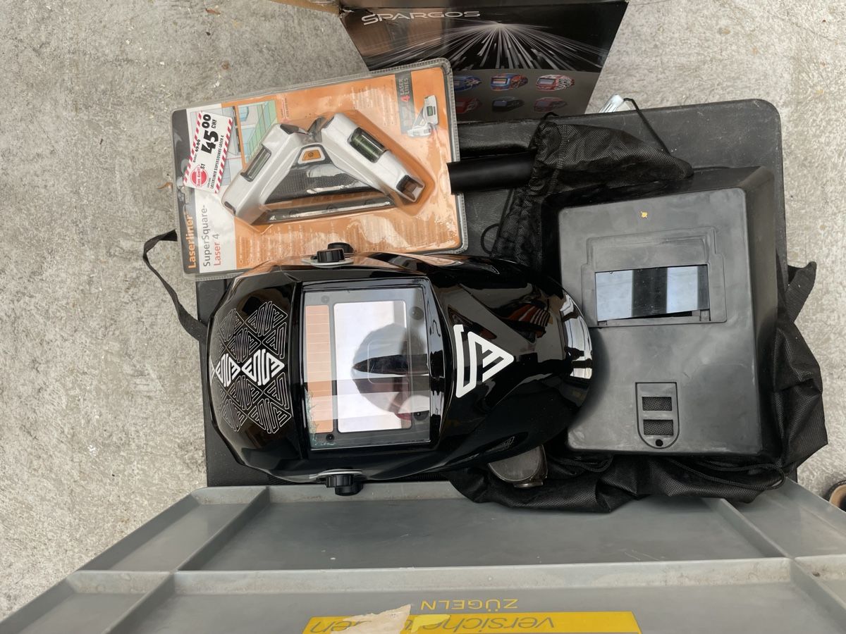 Saldatori: Komplettes Schweiss Set inkl. Tisch – Usato da Bäch SZ venduto da inf_jgc8 4
