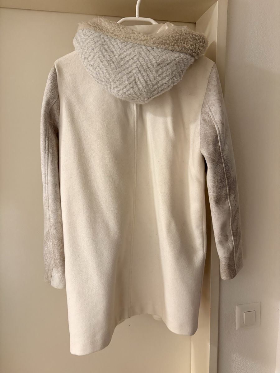 Desigual Cappotti: Manteau beige à capuche  – Usato da Cossonay-Ville venduto da lolita1977 1
