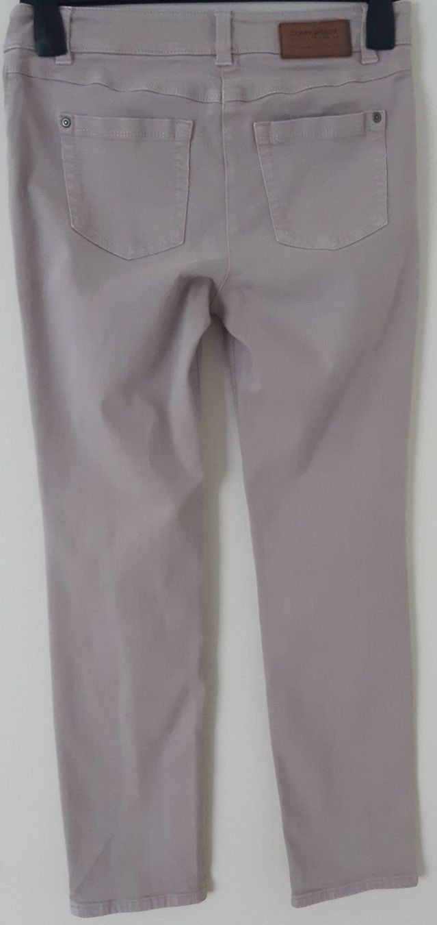 Gerry Weber Jeans: Hellrosa Damenjeans Grösse 38 – Gebraucht aus Feuerthalen von kigo87 1