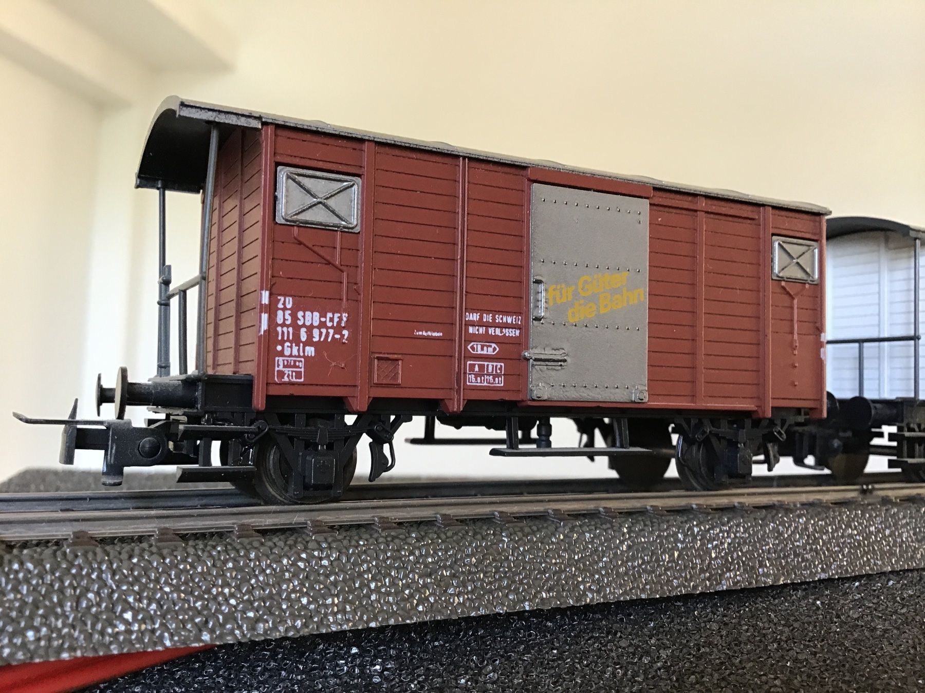 Liliput Modellini di ferrovie: 3 Güterwagen SBB SBB CFF H0 LILIPUT WECHSELSTROM – Usato da Männedorf venduto da Modelle-aller-Art 1
