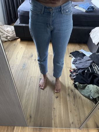 Jeans Damen MNG DENIM Relaxed Grösse 36 neuwertig