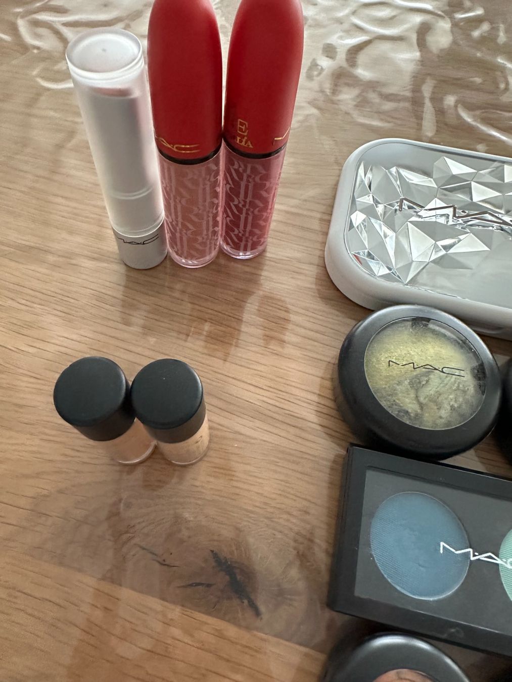 Mac Cosmetics Make-up: Mac lot maquillage – Nuovo (secondo la descrizione) da Courgevaux venduto da Qwertz111320 1