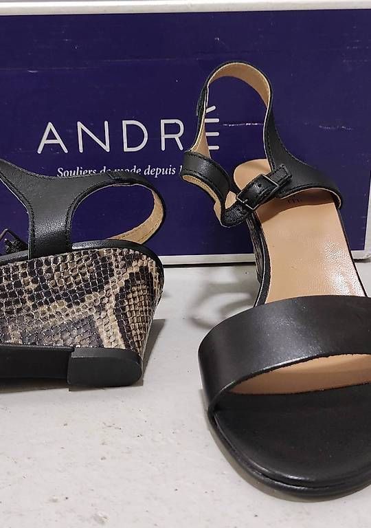Scarpe da donna: Sandales cuir noir compensées talons pythyon/serpent 38 NEUF – Nuovo e nell'imballaggio originale da Genève venduto da Brachiopode 5