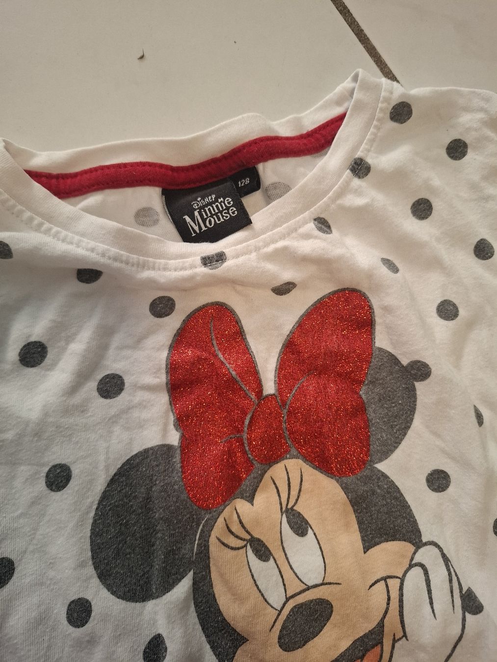 Kleiderpakete & -sets: Minnie Mouse Set – Gebraucht aus Luzern von s.teffi 1