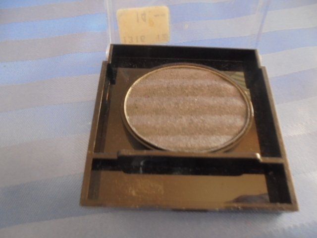 Make-up: REVLON Lidschatten BLACK DIAMOND – Neu (gemäss Beschreibung) aus Hinwil von Glasperlen 4